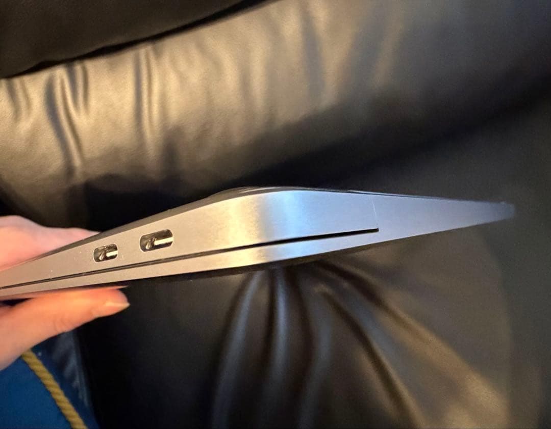 【美品】MacBookAir 2020 M1 8GB 256GB スペースグレイ