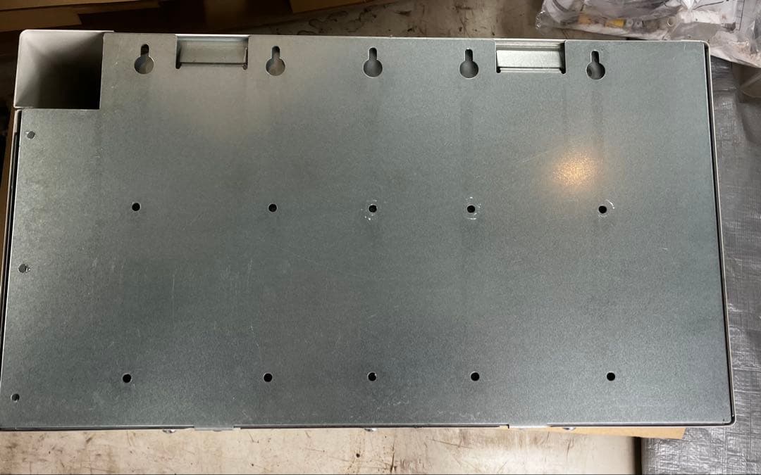 太陽光発電用　パワーコンディショナ　三菱電機PV-PNO3F パワコン