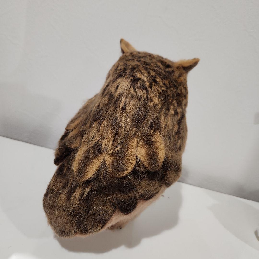 羊毛フェルト製置物　高さ約19cm トラフズク