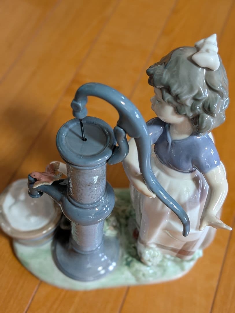 m*u様 リヤドロ 5285 農場の夏 H24㎝ フィギュリン 少女 アヒル 【