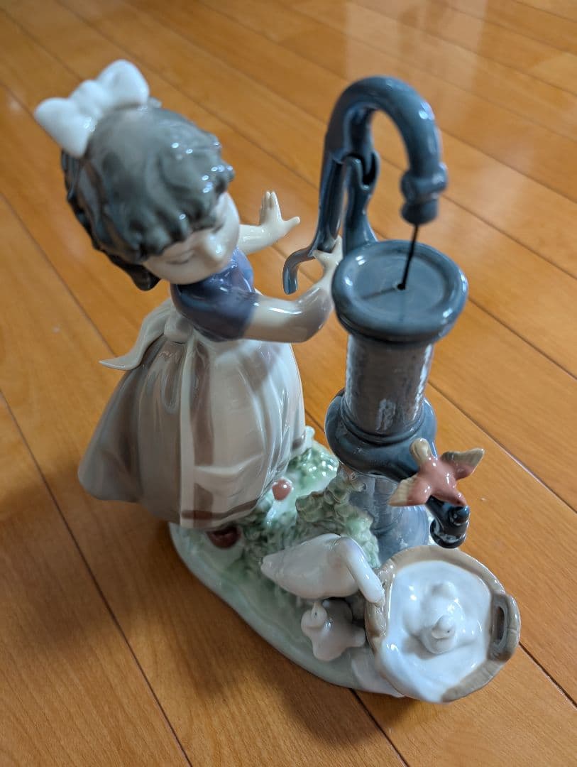 m*u様 リヤドロ 5285 農場の夏 H24㎝ フィギュリン 少女 アヒル 【