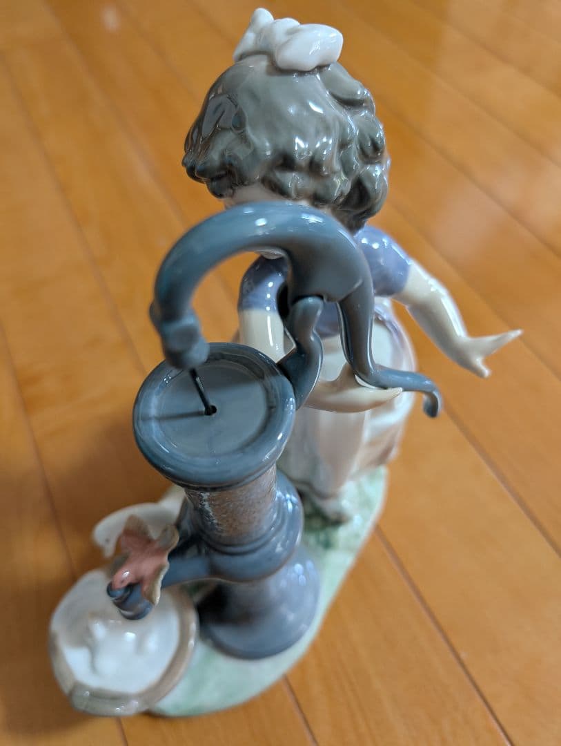 m*u様 リヤドロ 5285 農場の夏 H24㎝ フィギュリン 少女 アヒル 【