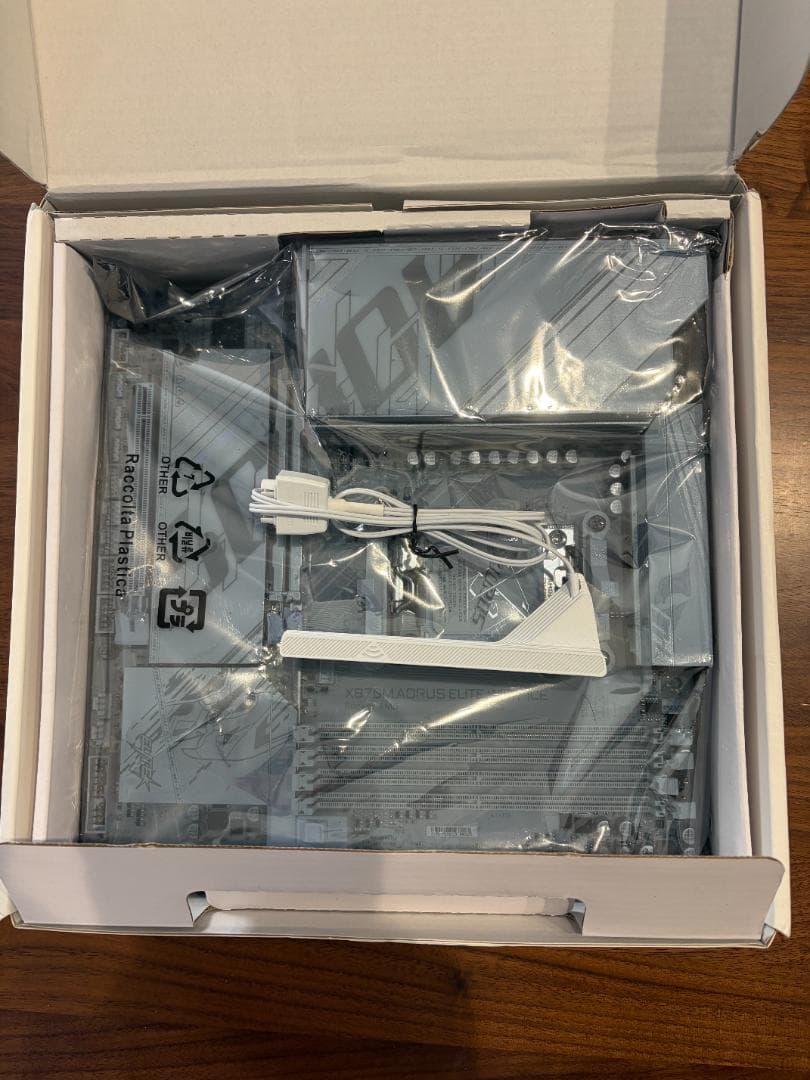 マザーボード GIGABYTE X870M AORUS ELITE WIFI7 ICE