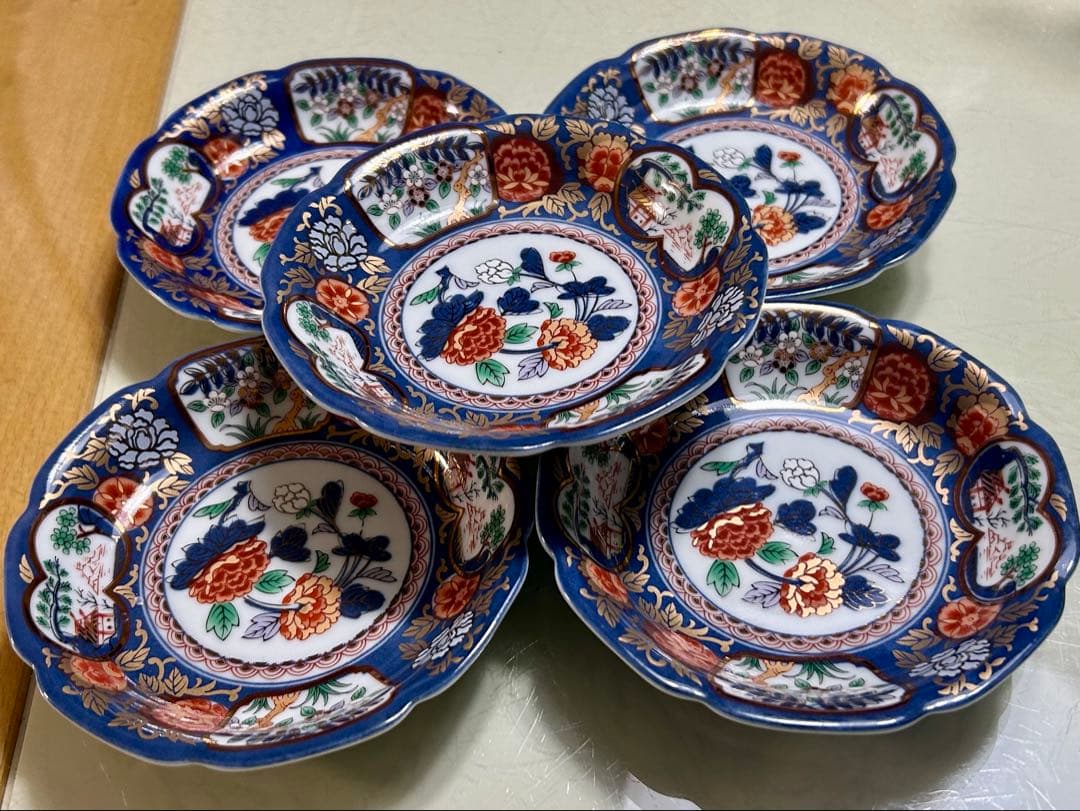 有田焼　和山窯　金彩色絵　銘々皿　５枚セット　琳派古伊万里　輪花皿