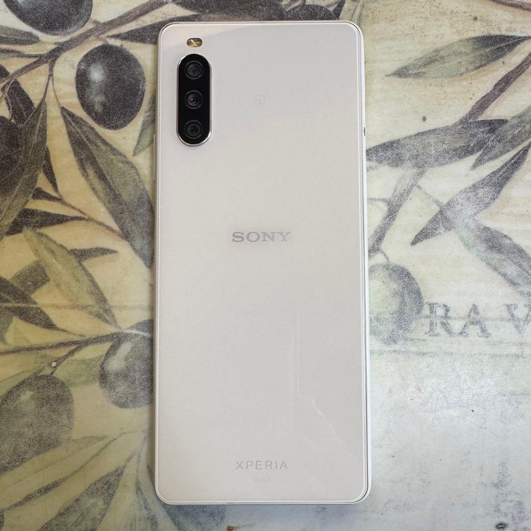 Xperia 10 lll ホワイト 128GB SIMロック解除済み