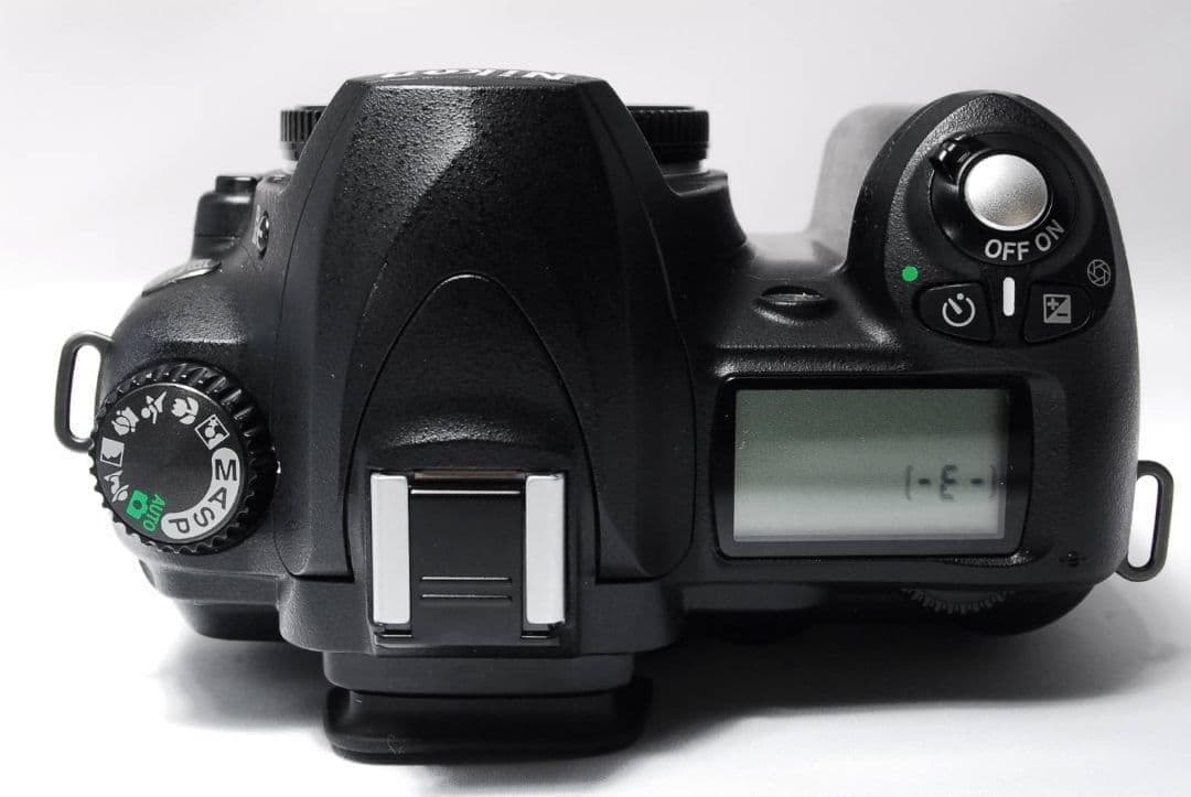 ♥思い出をキレイに♥Nikon D50♥CCDセンサー搭載♥高画質一眼レフ