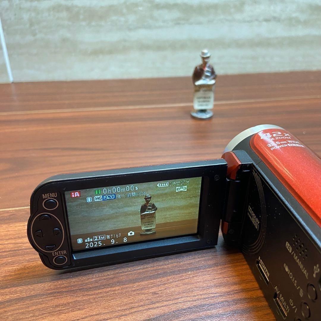 Panasonic HC-V100M ビデオカメラ ほぼ新品 4096