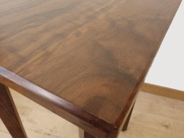 北海道手作り家具　ウォールナット材　 ミニテーブルA花台ミニデスク　高さ７２ｃｍ