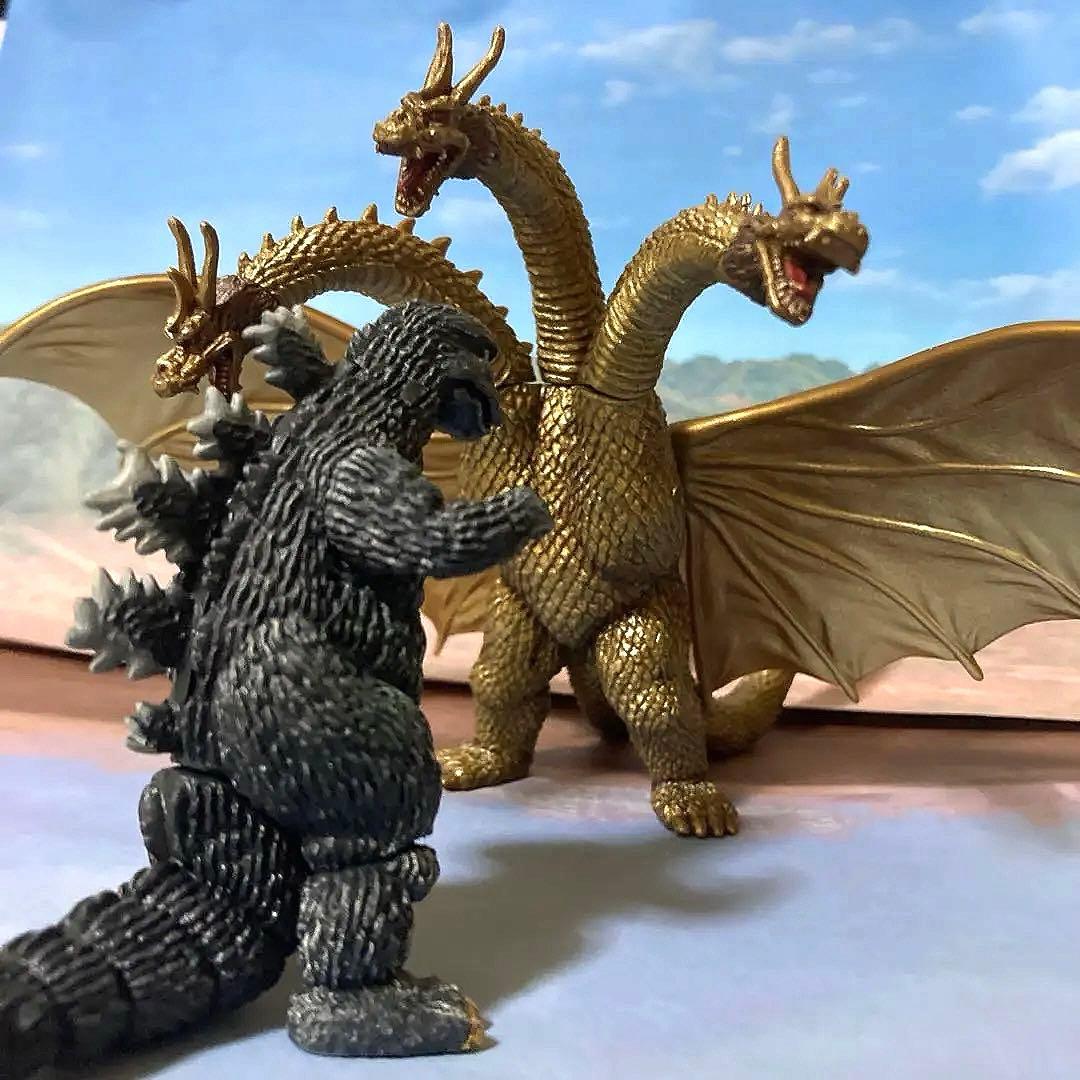 キングギドラ1964 リペイント　ハイパーゴジラ2002 食玩バンダイHGゴジラ