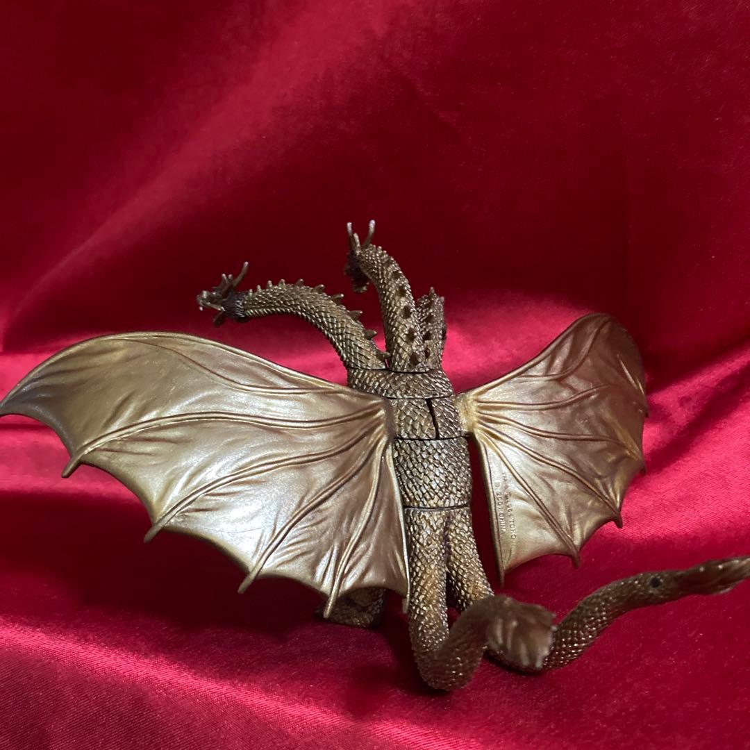 キングギドラ1964 リペイント　ハイパーゴジラ2002 食玩バンダイHGゴジラ