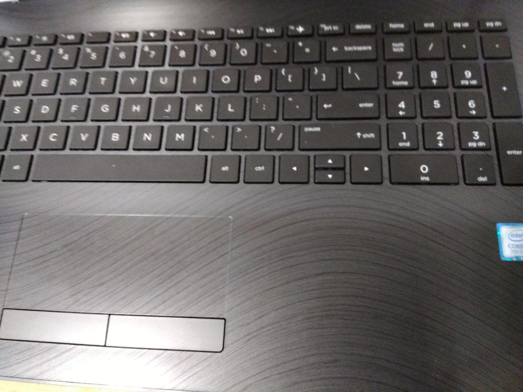 hp Laptop 15-bs071nr i5-7200 黒木目キズ有り