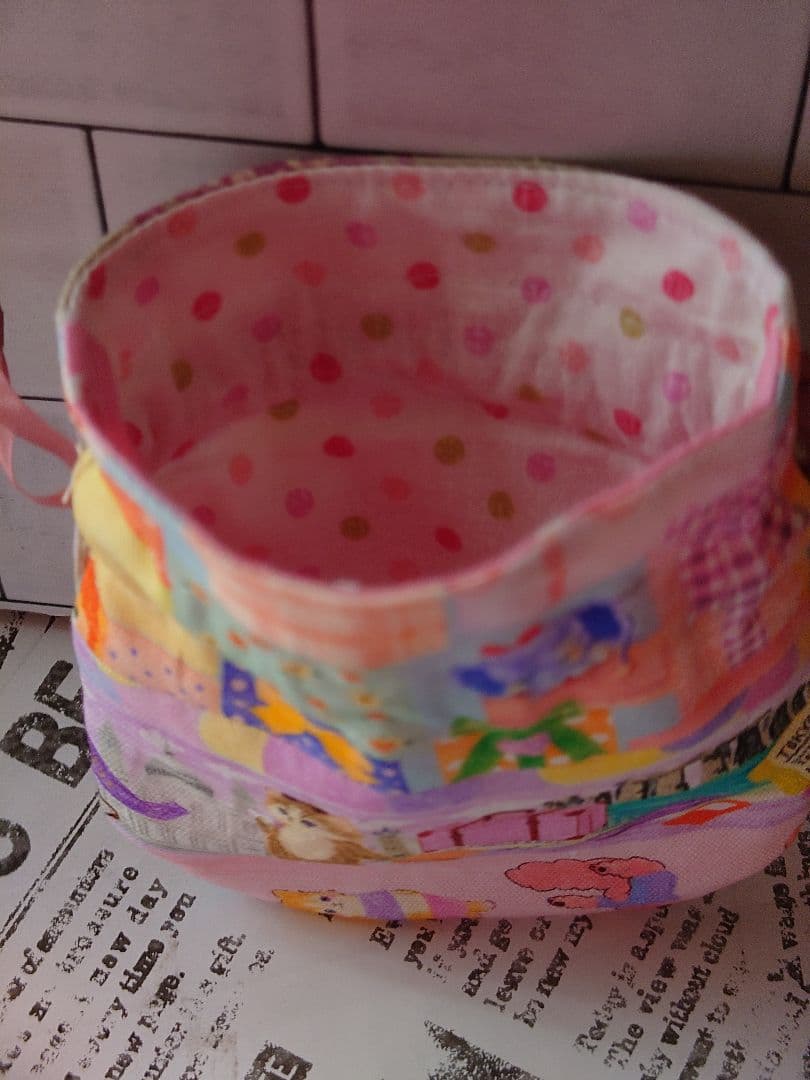 ユキエモン柄　パネル　ファスナー付き　トートバッグ　ショルダー紐と巾着