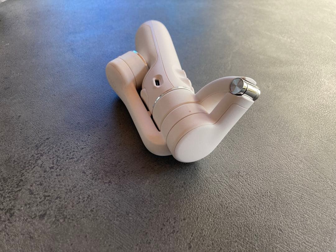 DJI OM5 サンセットホワイト　スマートフォンジンバル