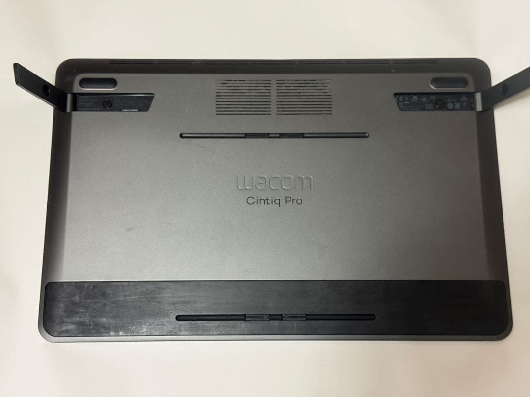 【ジャンク】cintiq pro16 【wacom】