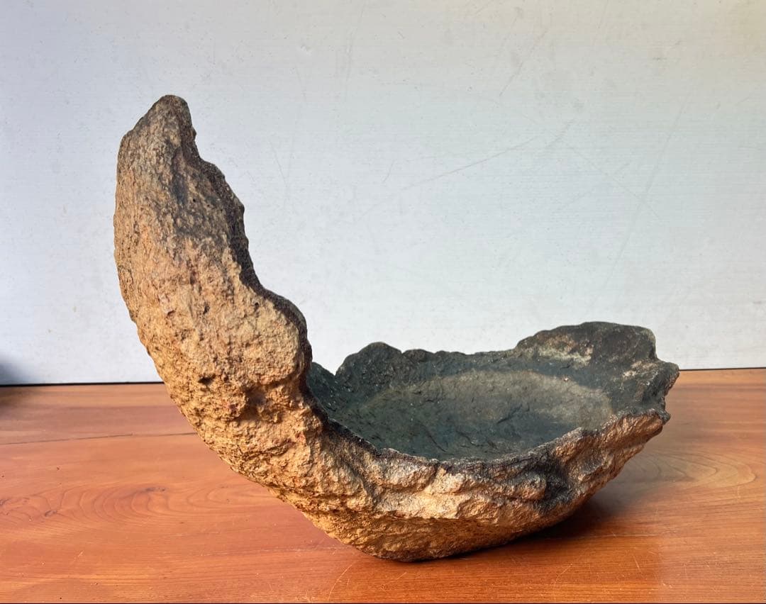 Ｊ6 自然石風植木鉢 特殊な鉢　水盤 京鞍馬風特殊な鉢　水盤60センチ