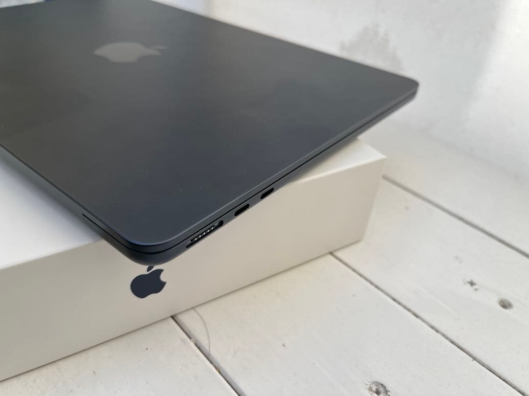 MacBook Air M2 1TB メモリ24GB