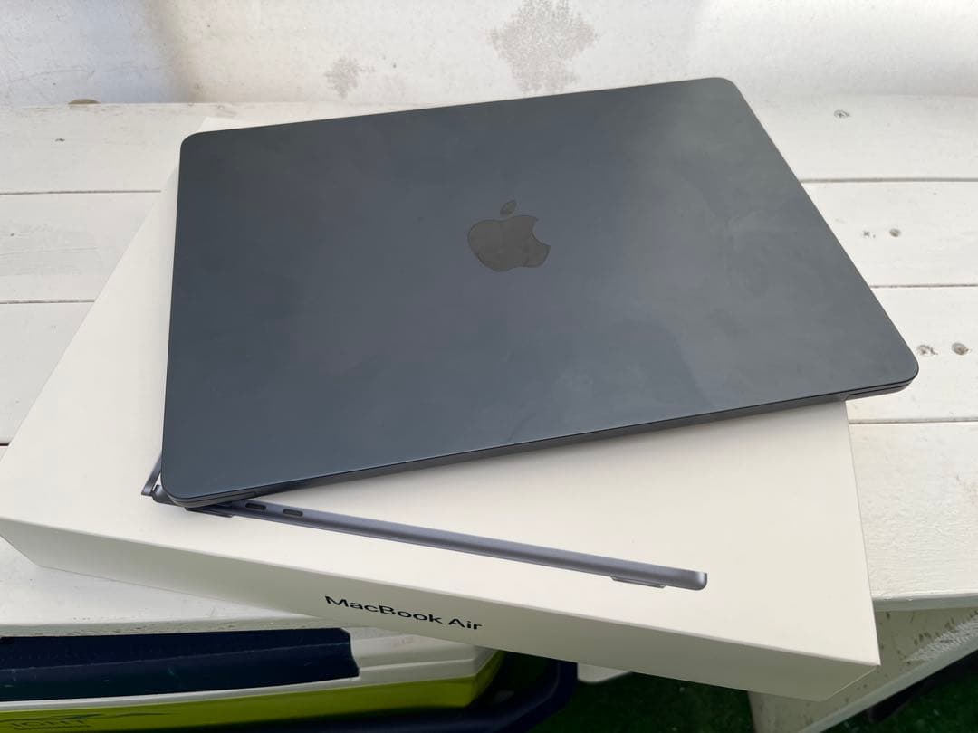 MacBook Air M2 1TB メモリ24GB