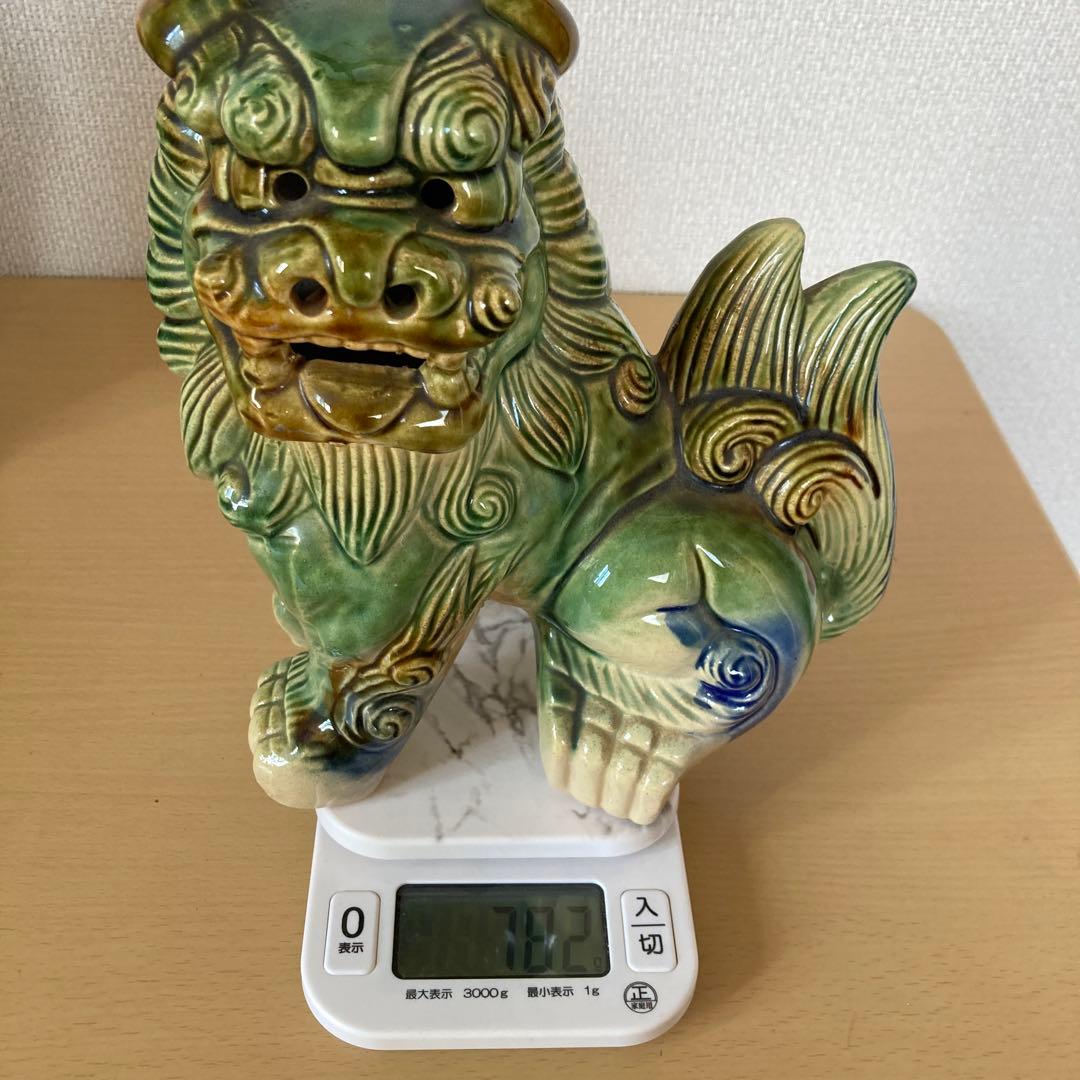 シーサー　置物　陶器製　オブジェ