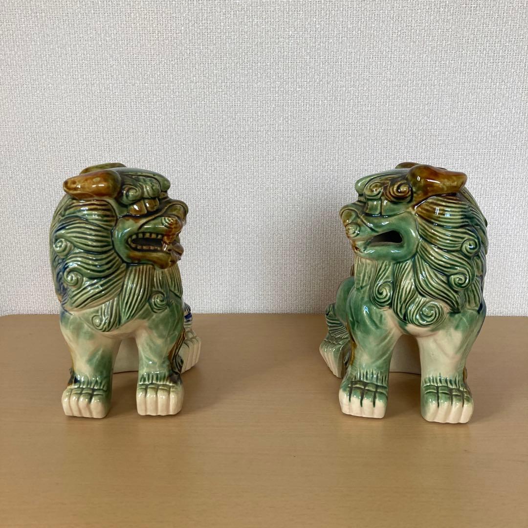 シーサー　置物　陶器製　オブジェ