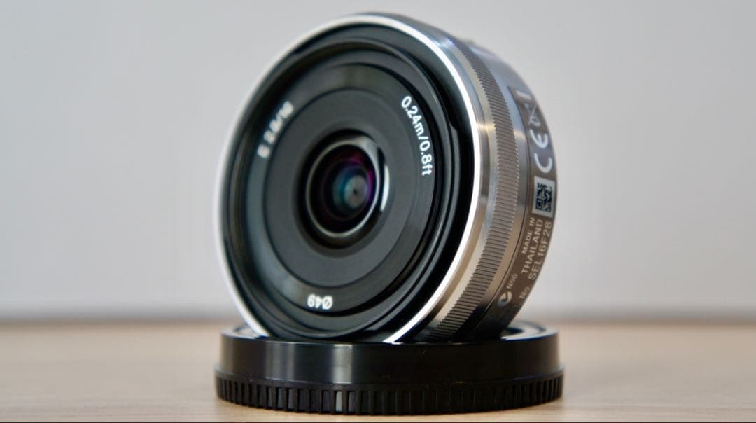 SONY SEL16F28 単焦点レンズ おまけ付き