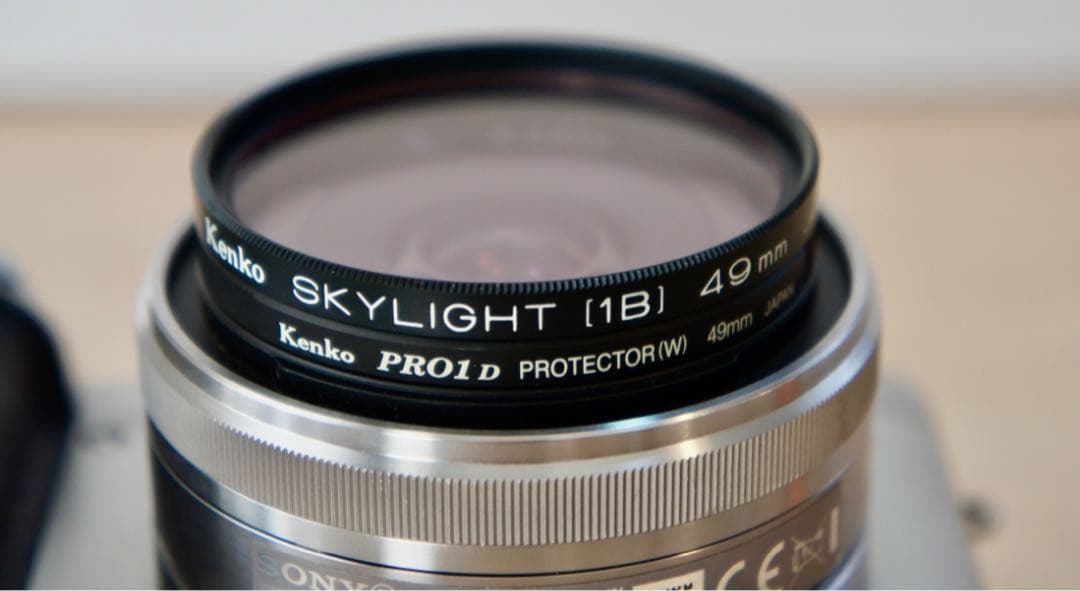 SONY SEL16F28 単焦点レンズ おまけ付き