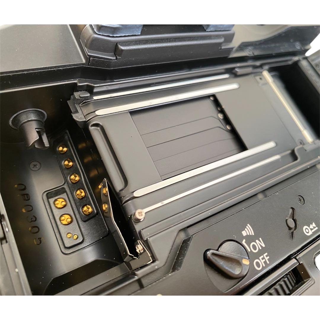 キヤノン EOS-1V HS ボディ フィルムカメラ 一眼レフ　eos