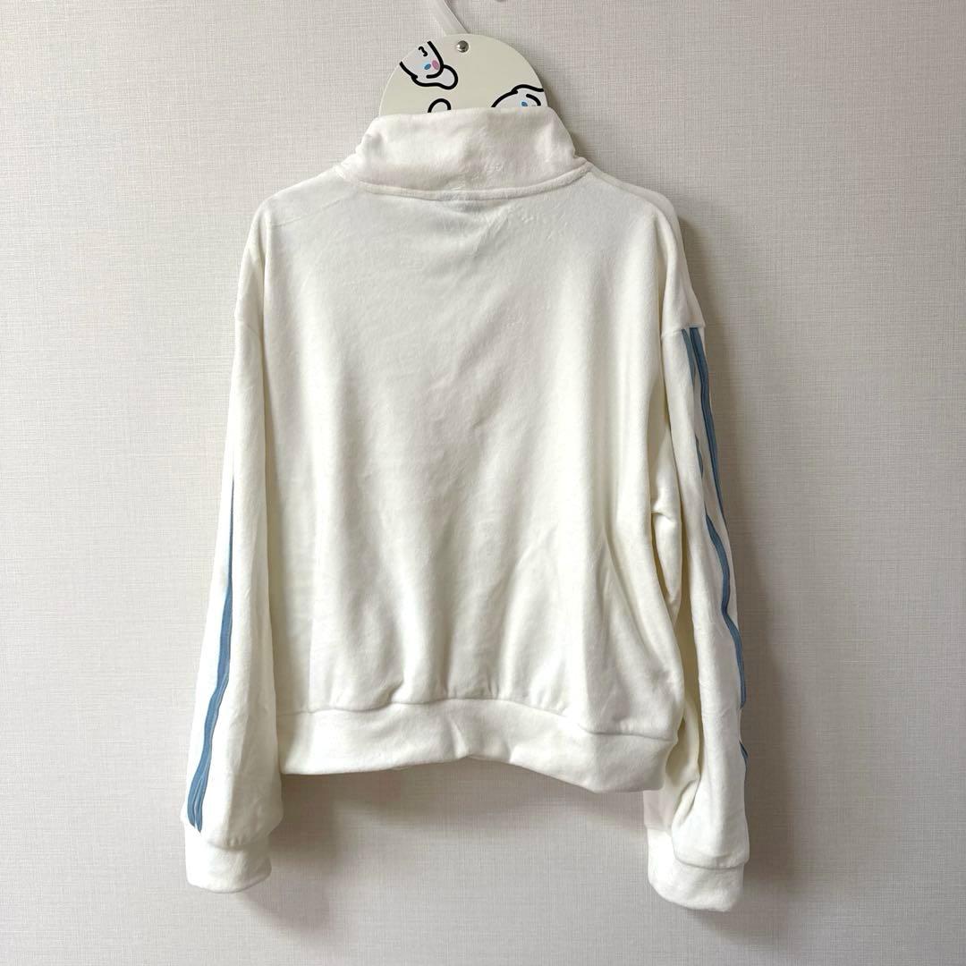 サンリオ　シナモロール　ベロアジャージ　上下セット　ハンガー付　長袖　ズボン　Ｌ