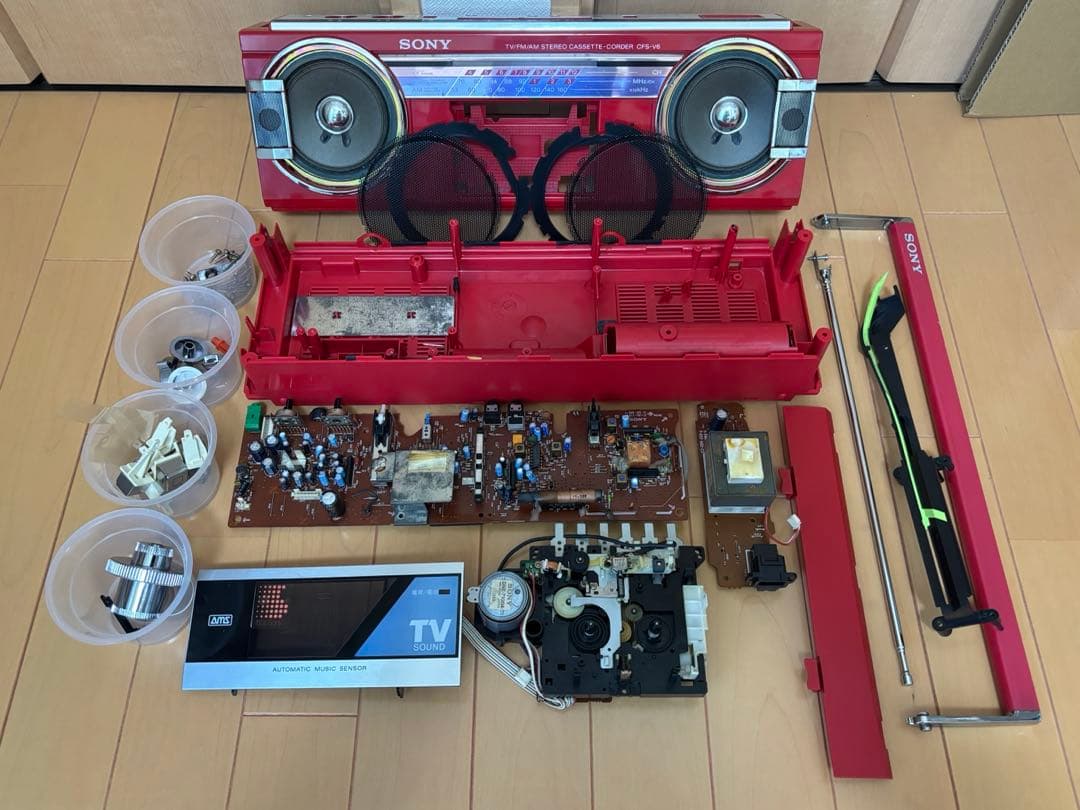 Sony ソニー　CFSーV6 カセットレコーダー「ラジカセ」(動作品)