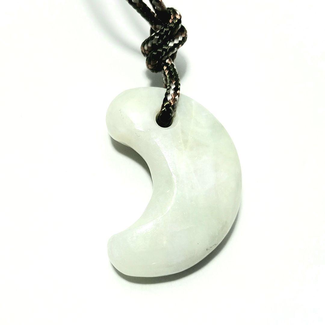 糸魚川翡翠:勾玉　MT0015