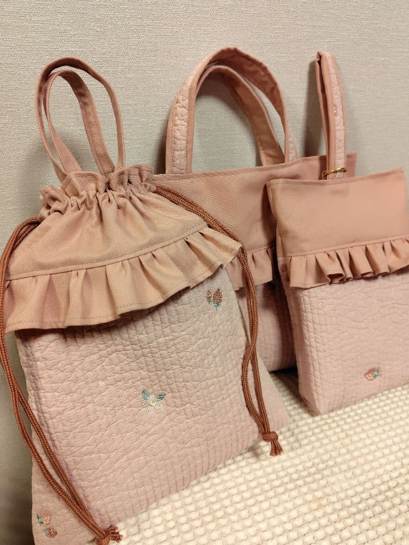 ★eさま専用★刺繍ヌビ生地　レッスンバッグ　シューズバッグ　巾着大