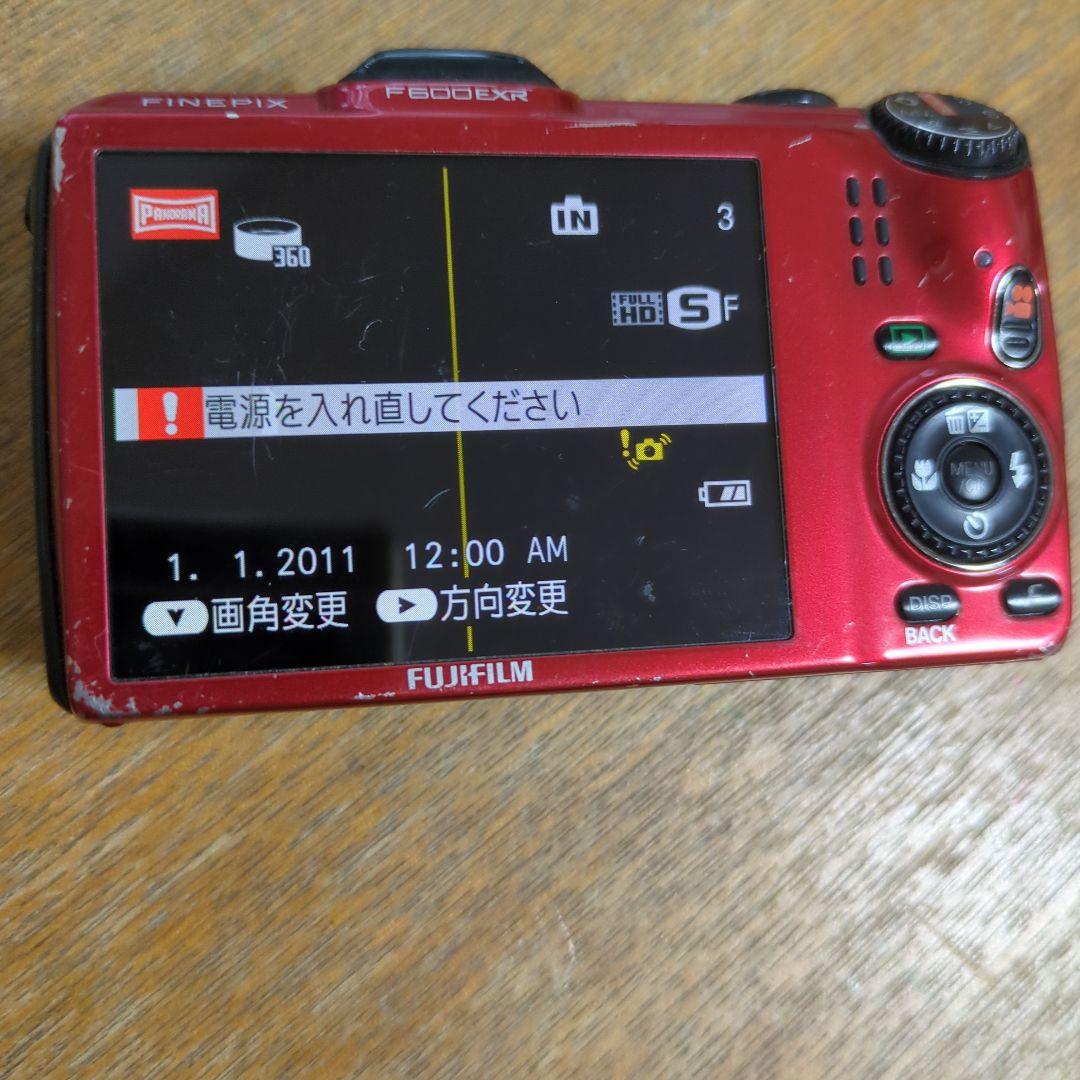 ジャンク　Fujifilm EXR 16MP レッド コンパクトデジタルカメラ