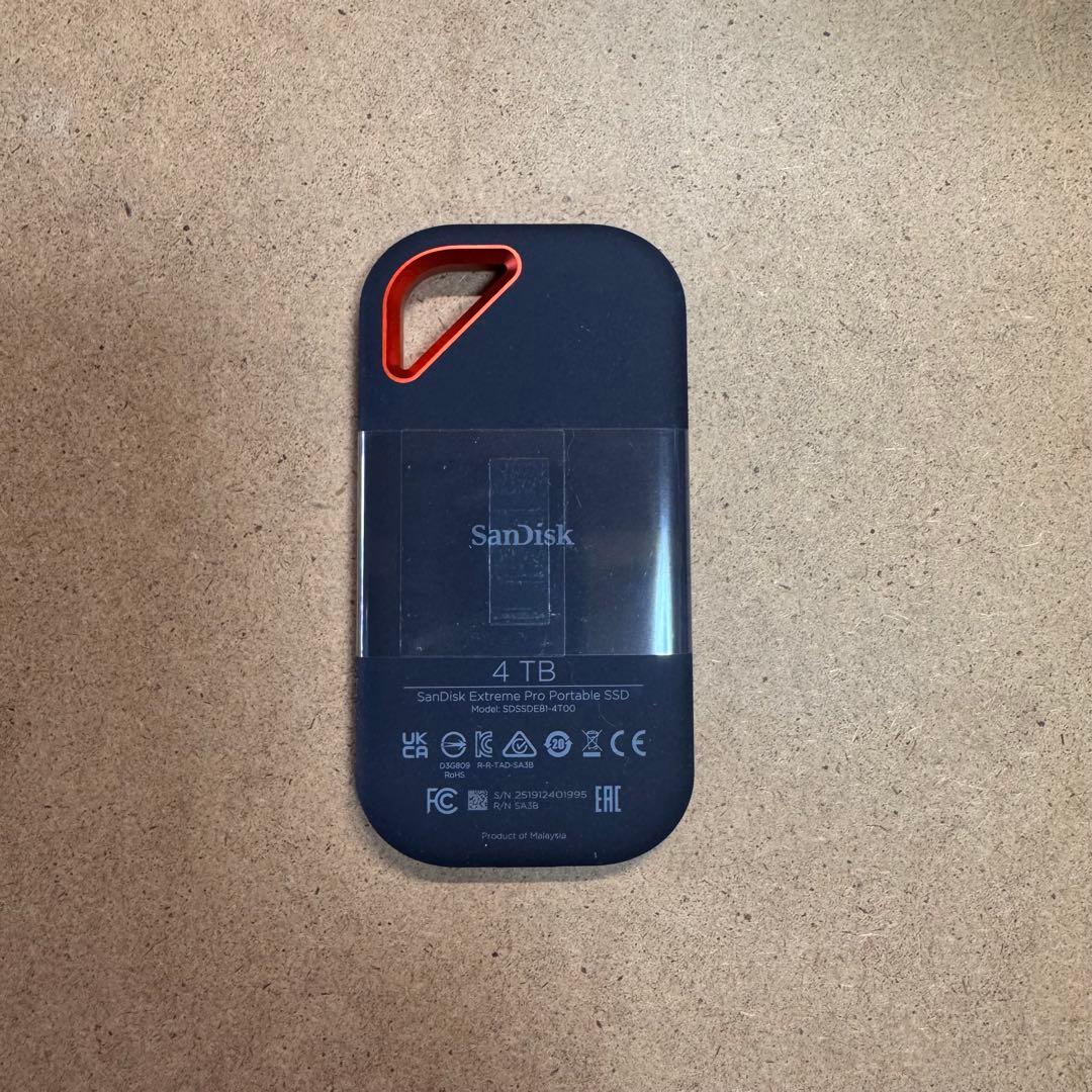 SanDisk Extreme PRO 4TB ポータブルSSD