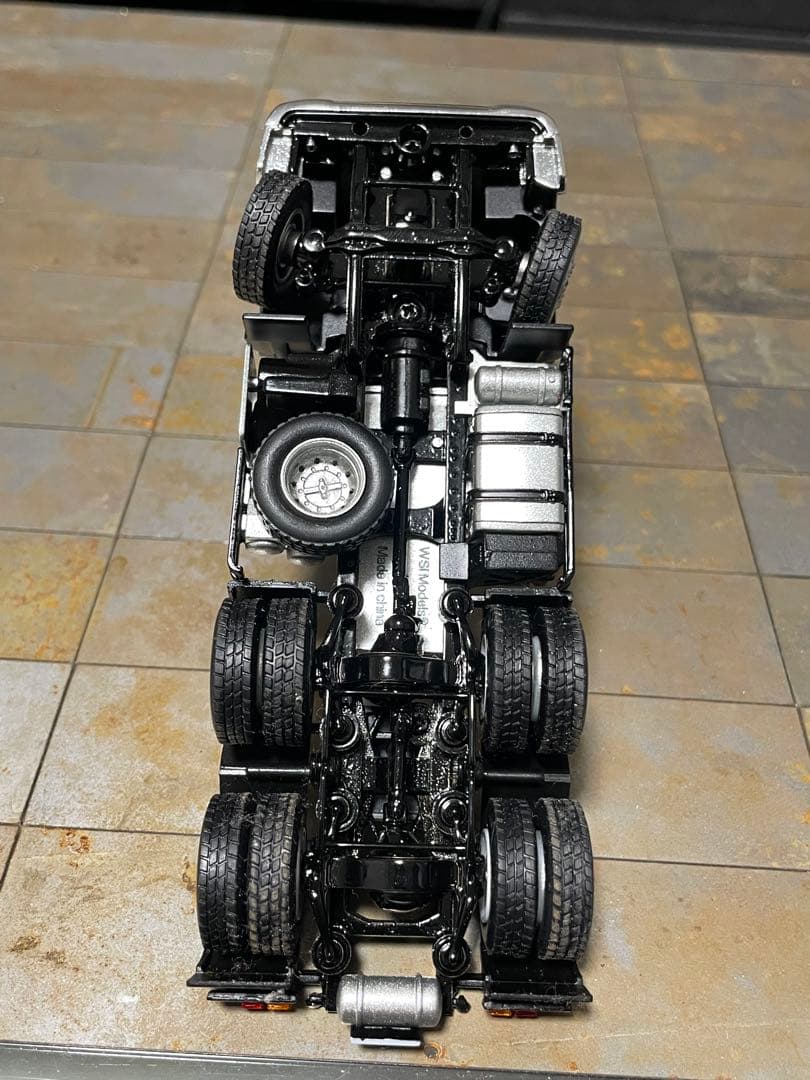 1/50 WSI ISUZU GIGA 6×4 ハイルーフ ホワイト＋16輪トレ