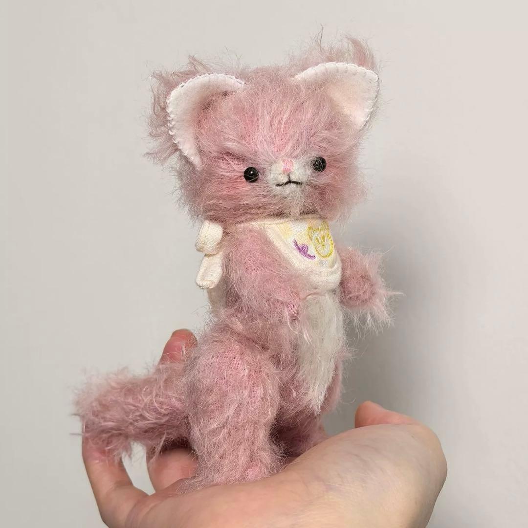 梅色の仔猫ちゃん アーティストベア ぬいぐるみ 海外作家様 ハンドメイド