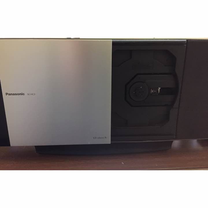 パナソニック コンパクトステレオシステムD-dock シルバーSC-HC3-S