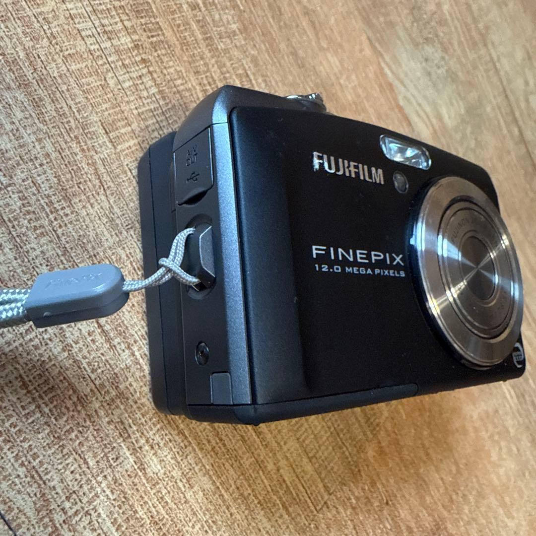 R*U様 FUJIFILM FINEPIX F60fd 12.0メガピクセル
