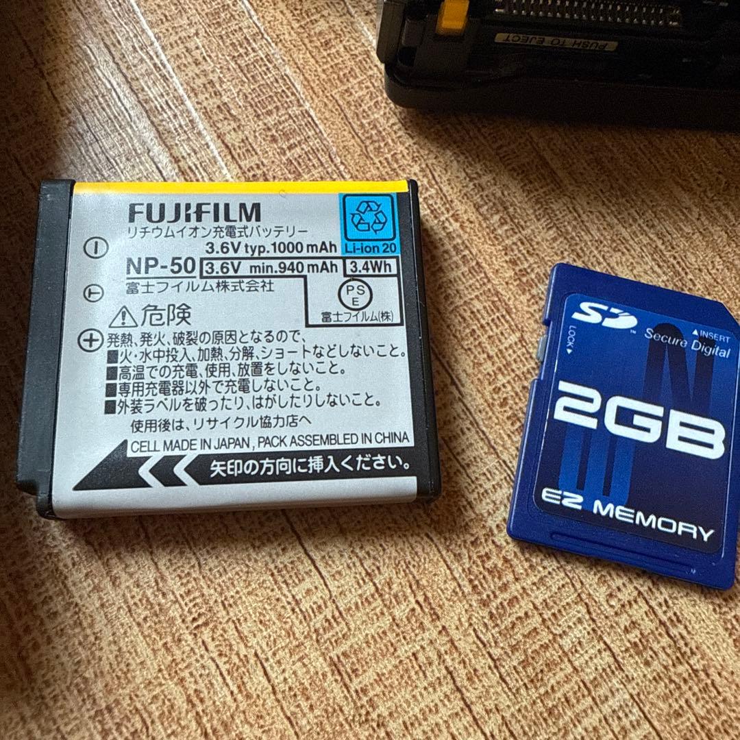 R*U様 FUJIFILM FINEPIX F60fd 12.0メガピクセル