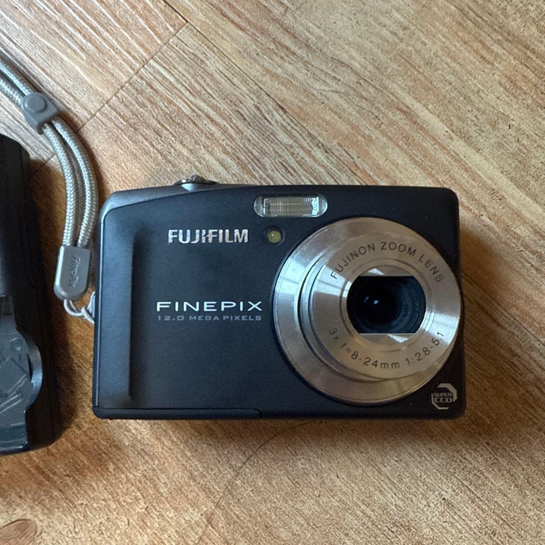 R*U様 FUJIFILM FINEPIX F60fd 12.0メガピクセル