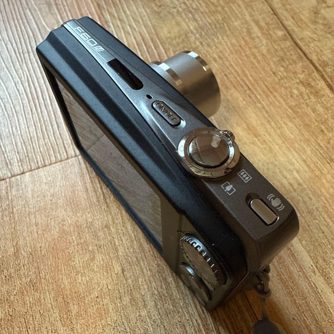 R*U様 FUJIFILM FINEPIX F60fd 12.0メガピクセル