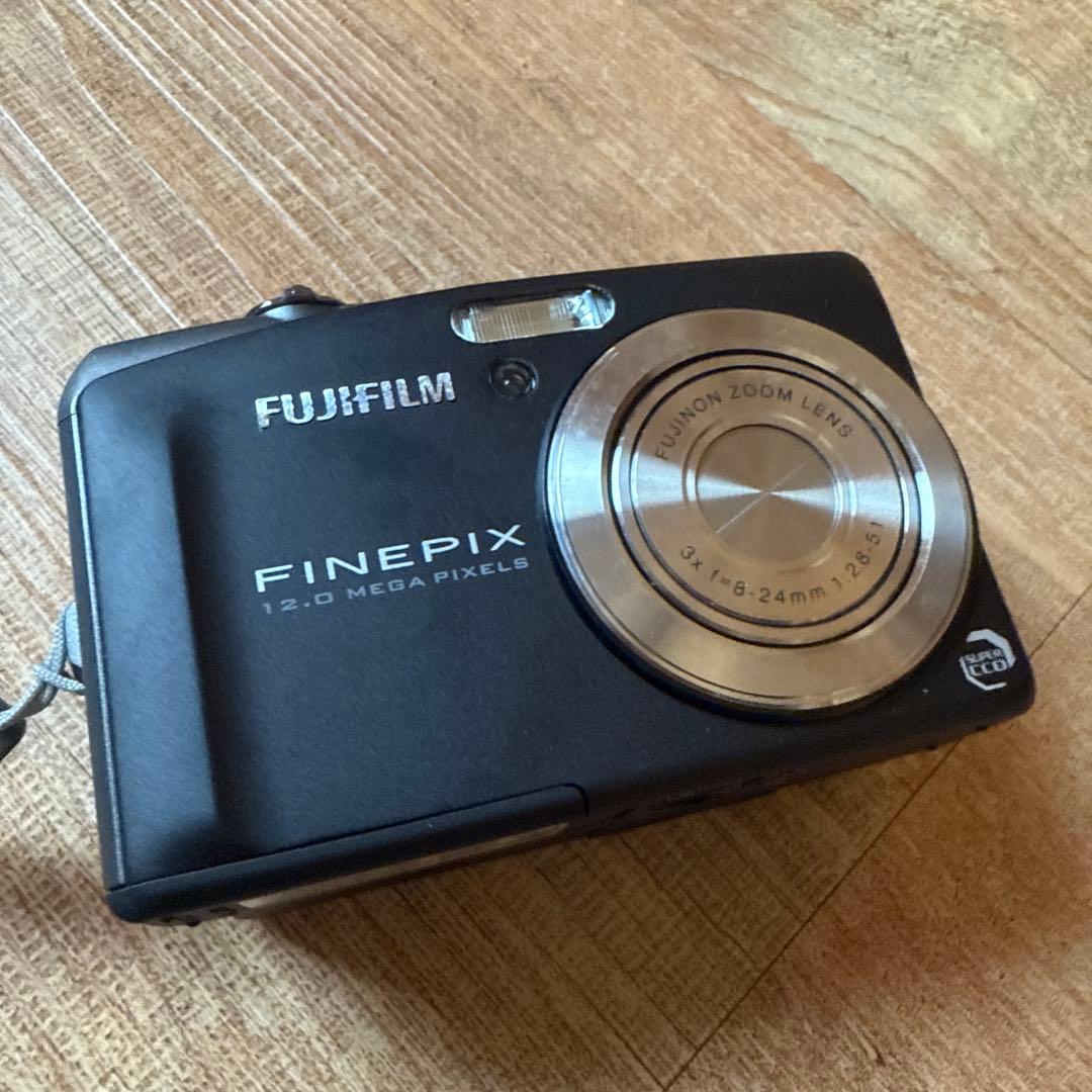 R*U様 FUJIFILM FINEPIX F60fd 12.0メガピクセル