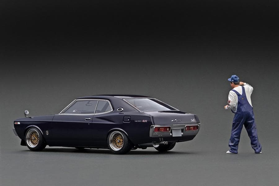 イグニッションモデル 1/18 Nissan Laurel 佐田ビルダーズ 新品