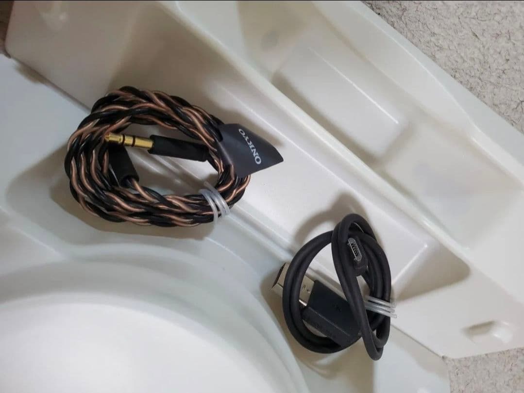 【訳あり】新品・未使用 ONKYO H500BT ワイヤレスヘッドホン