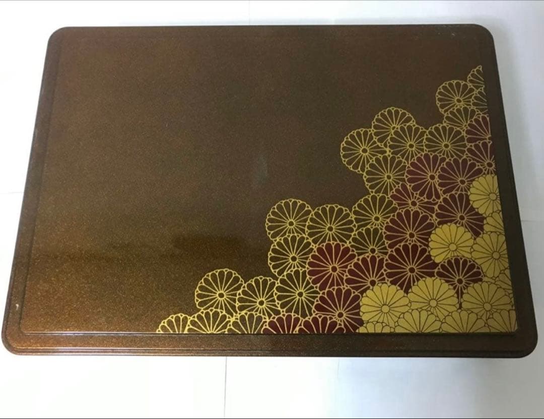 【未使用保管品】松花堂弁当箱 赤 金彩菊柄 大型和食器 おせち 正月 おもてなし