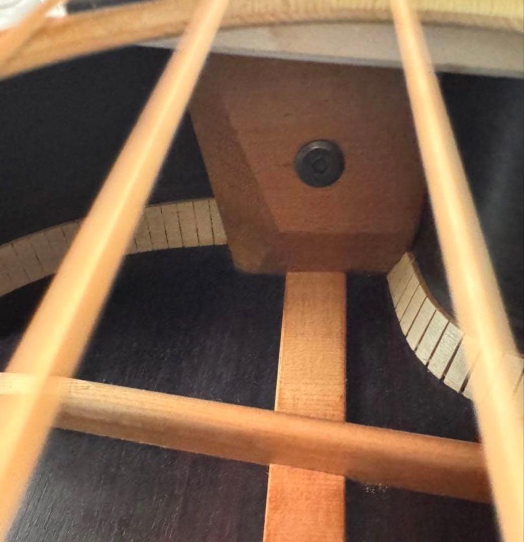 akira acoustic A3 カッタウェイ　アコースティックギター