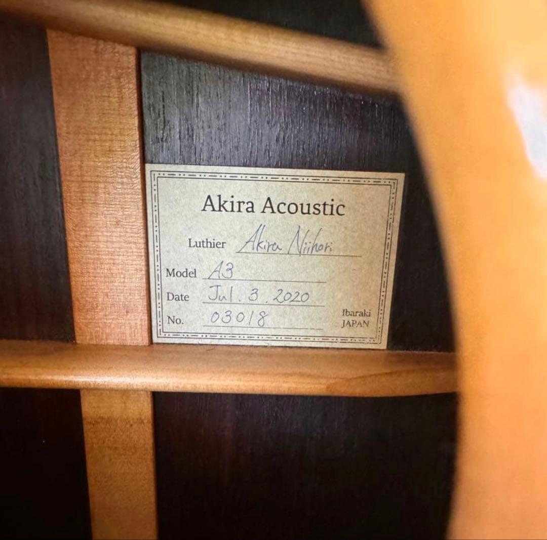 akira acoustic A3 カッタウェイ　アコースティックギター
