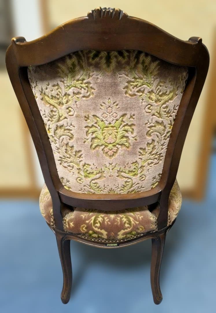 カリモク　ドマーニ　domani　金華山　ルイ15世　鋲打ち　ダイニングチェア②