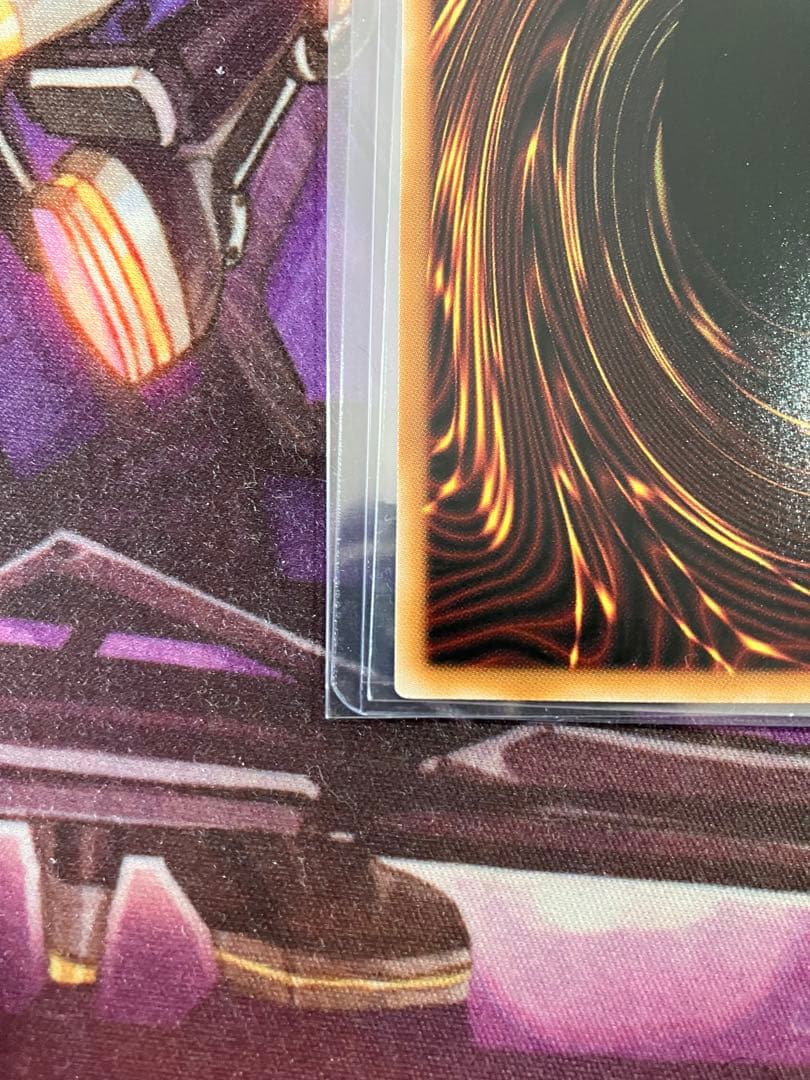 王のしもべ-ブラック・マジシャン　2枚