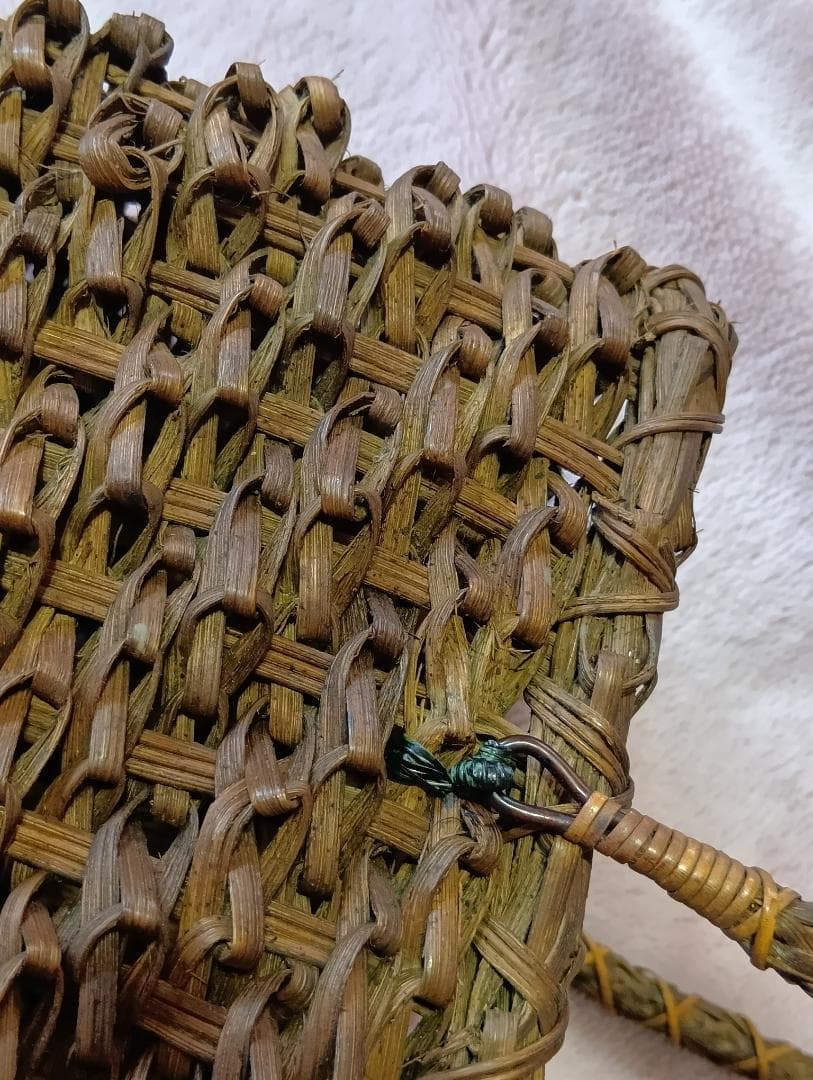 葡萄蔓 変わり編み カゴバック / 31cm x 15cm x 34cm