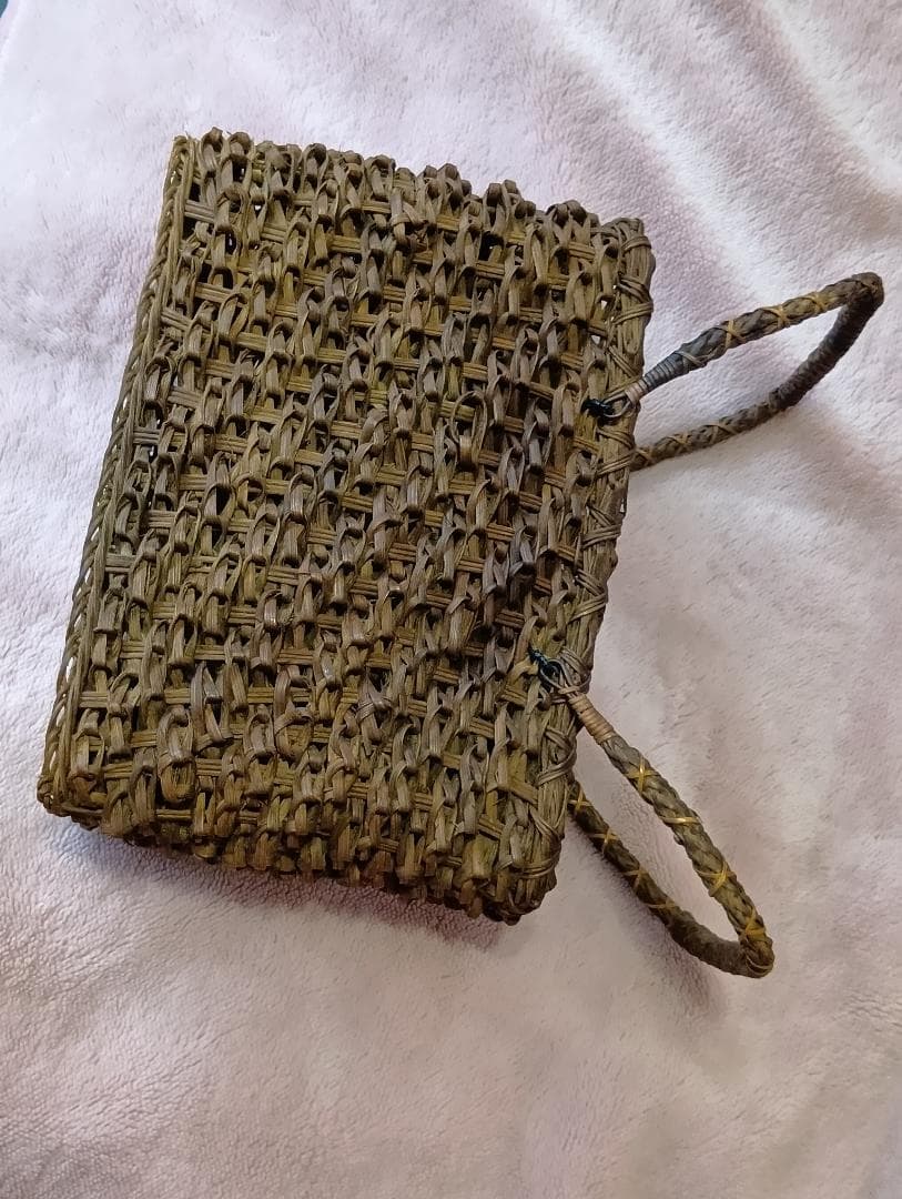 葡萄蔓 変わり編み カゴバック / 31cm x 15cm x 34cm