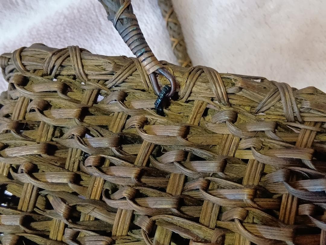 葡萄蔓 変わり編み カゴバック / 31cm x 15cm x 34cm